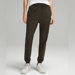 Lululemon Stretch High-Rise Full Length Jogger